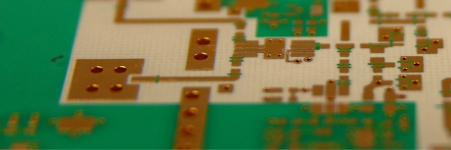 Mikrowellen-PCB
