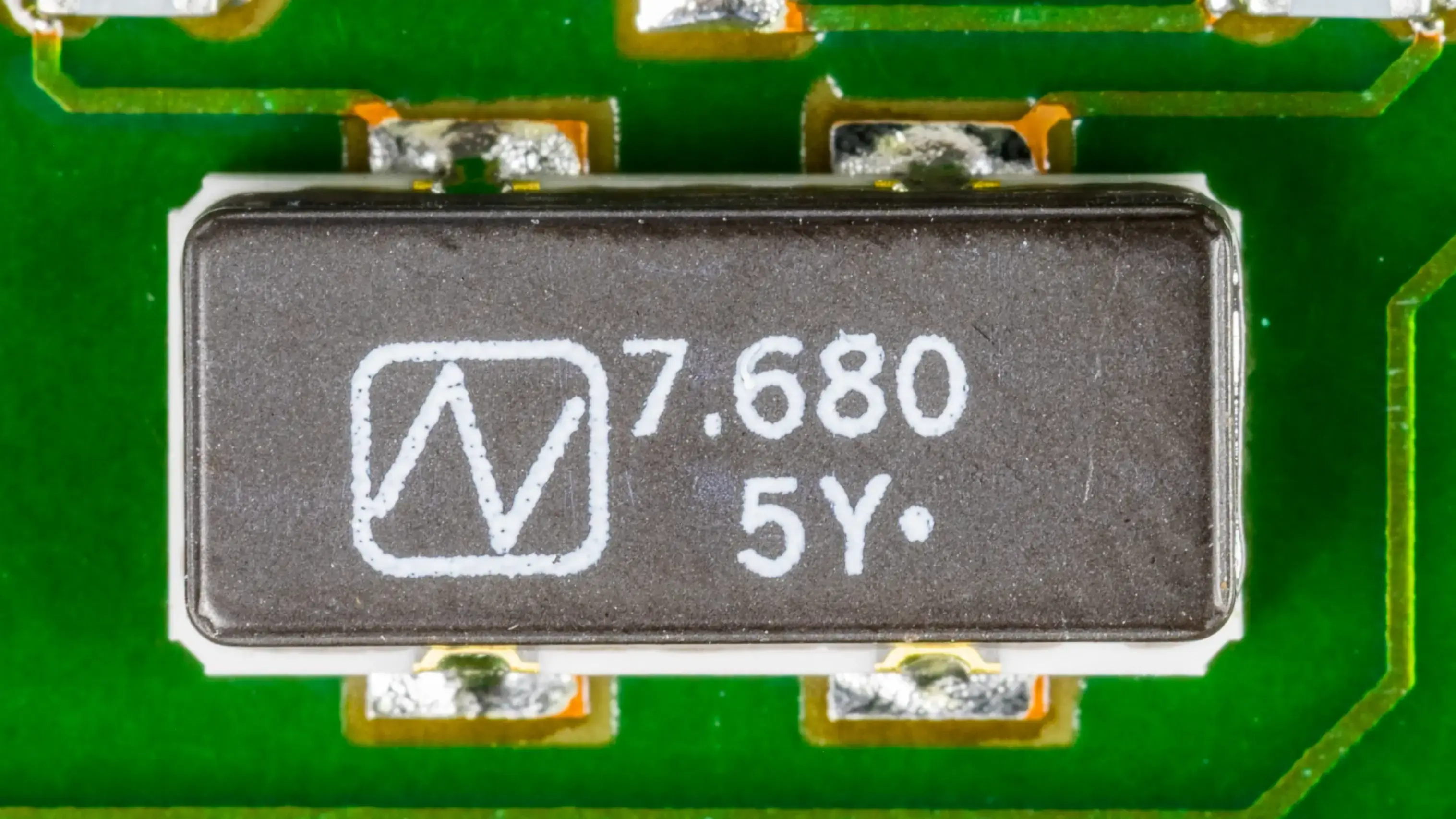 5G NSA PCB: Gestire le sfide RF ad alta velocità nell'architettura Non-Standalone