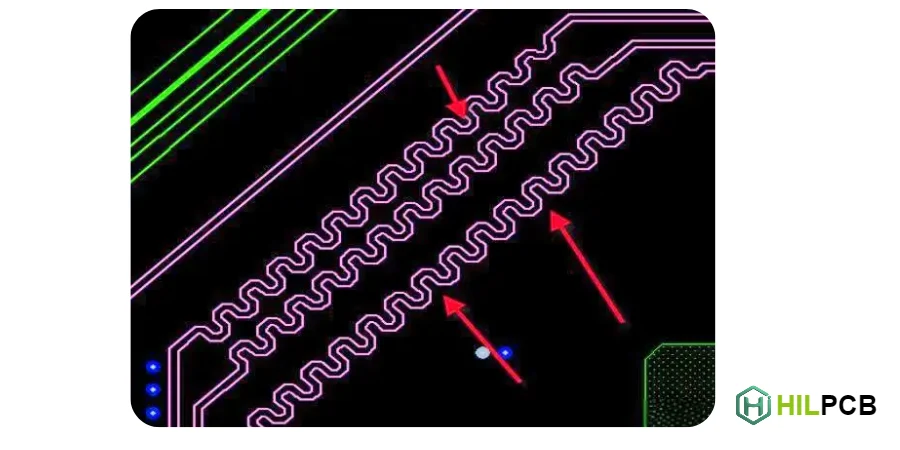 Contrôle de longueur des pistes PCB HF : appairage et maîtrise des délais