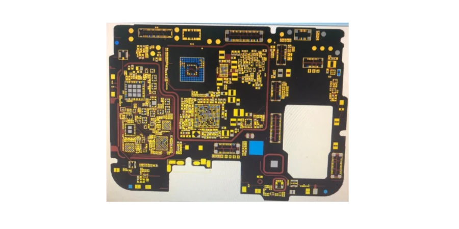 Eccellenza nella Progettazione e Produzione di PCB per Smartphone