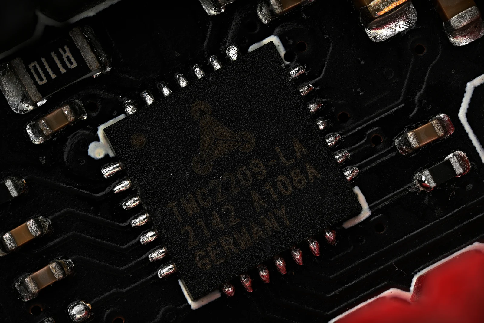 Was man beim PCB-Layout für Servomotor-Treiber zuerst prüfen sollte: Wie Zonierung, Gate-Schleifen und Messpfade gemeinsam zusammengeführt werden