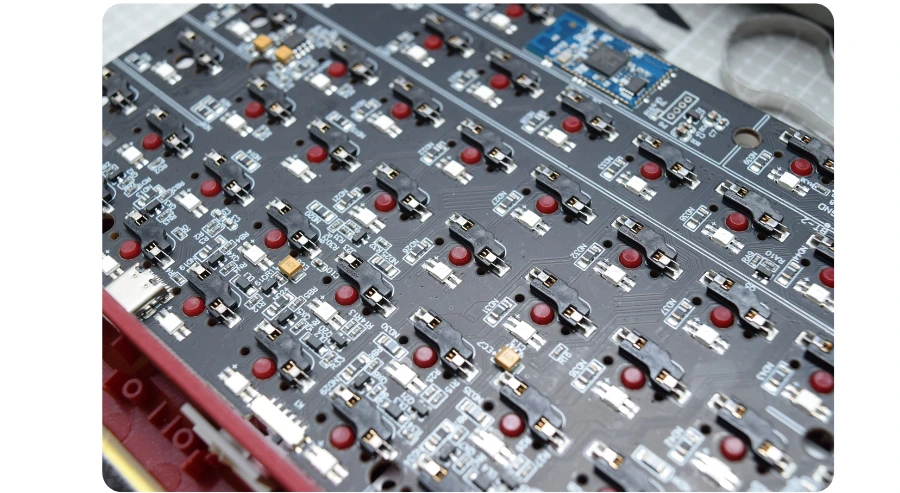 Mechanische Tastatur PCB Hersteller | Hot-Swap & RGB | HILPCB