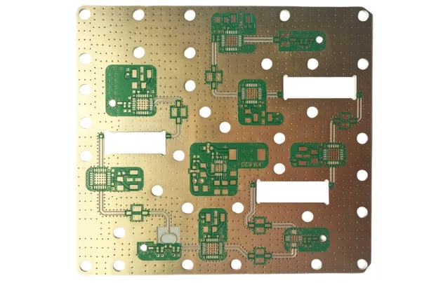 Процесс изготовления Rogers PCB с плазменной активацией, сверлением и RF-измерениями